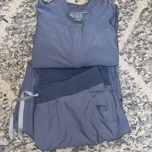 Figs Vapor Blue Set, small Rafaela top, medium petite yolo pants